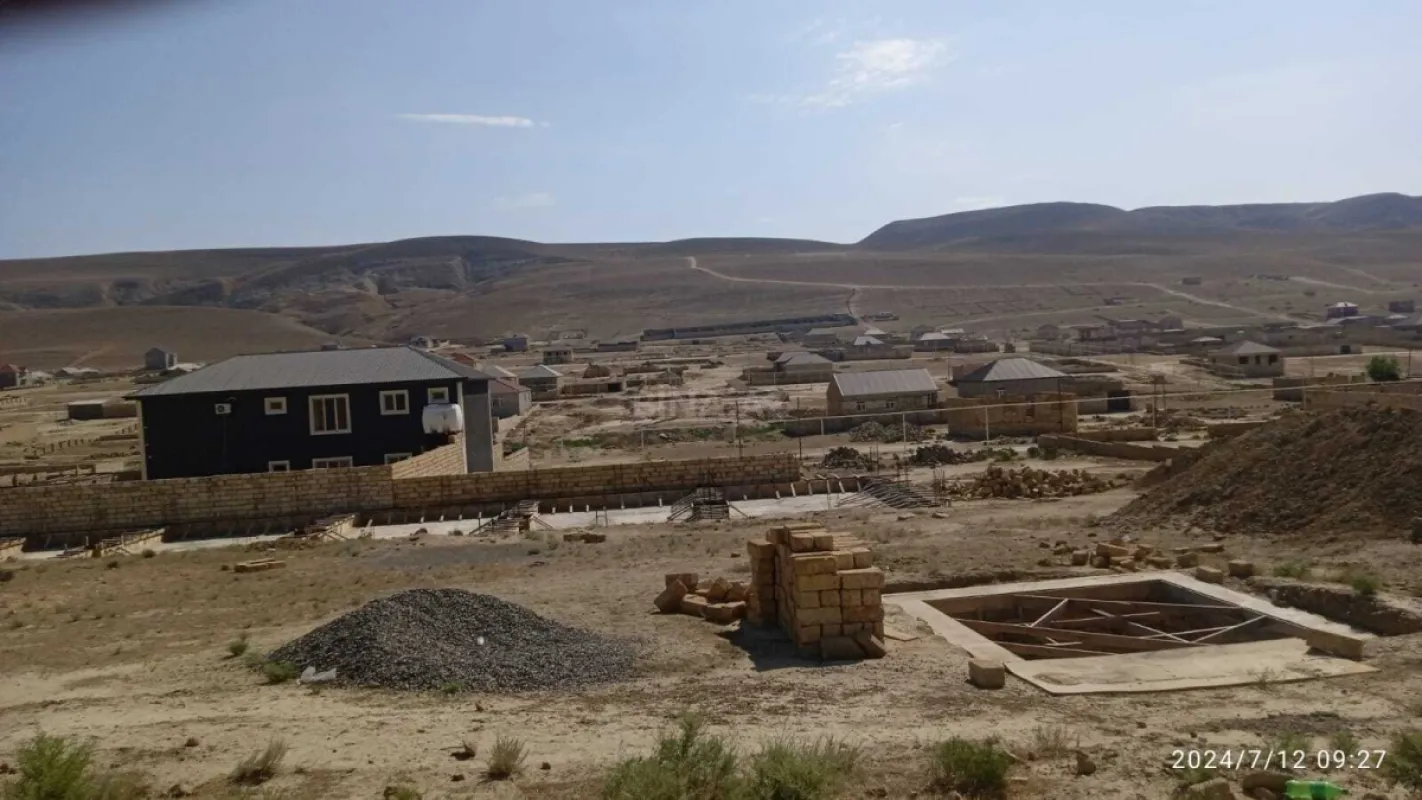 Satılır torpaq sahəsi 8 m²