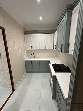 Satılır 2 otaqlı mənzil 68 m²
