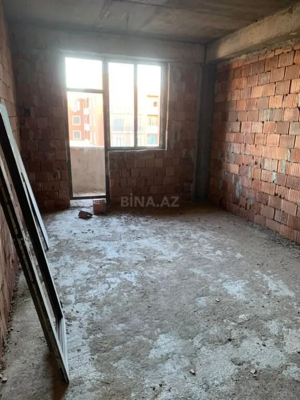 Satılır 2 otaqlı mənzil 62 m²