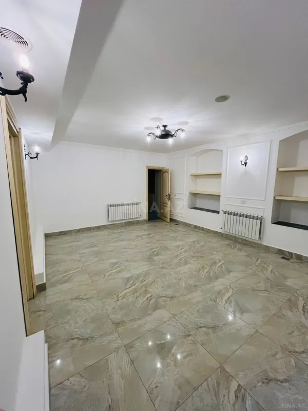 Kirayə verilir 6 otaqlı ofis 216 m²