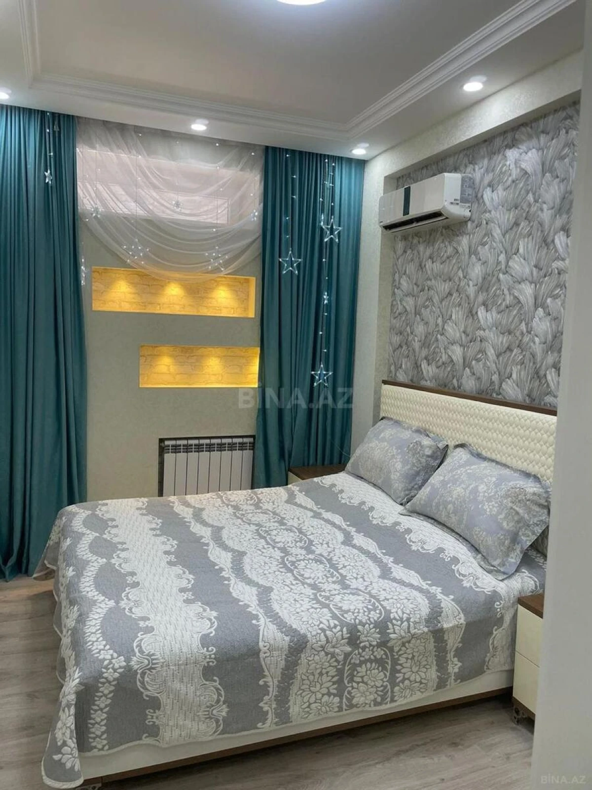 Kirayə verilir 2 otaqlı mənzil 70 m²