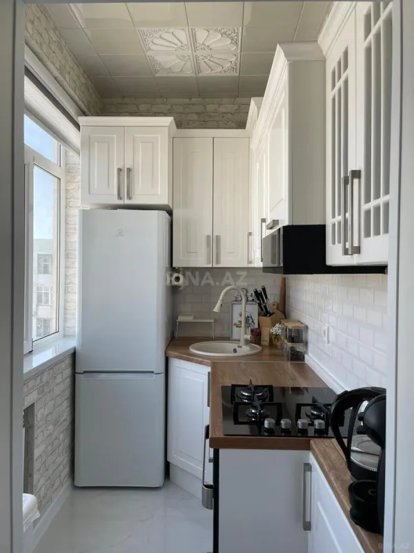 Kirayə verilir 2 otaqlı mənzil 70 m²