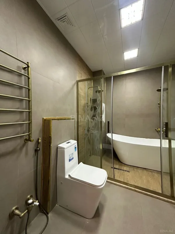 Satılır 2 otaqlı mənzil 63 m²