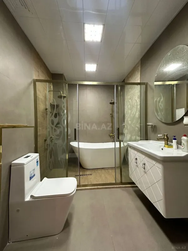 Satılır 2 otaqlı mənzil 63 m²