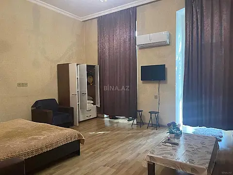 Kirayə verilir 2 otaqlı mənzil 65 m²
