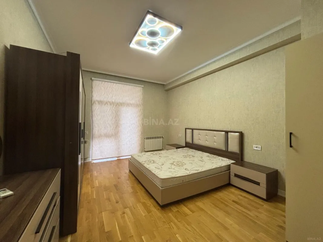 Satılır 3 otaqlı mənzil 97 m²