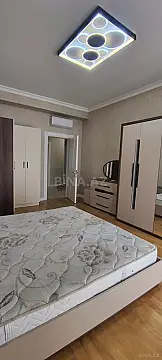 Satılır 3 otaqlı mənzil 97 m²