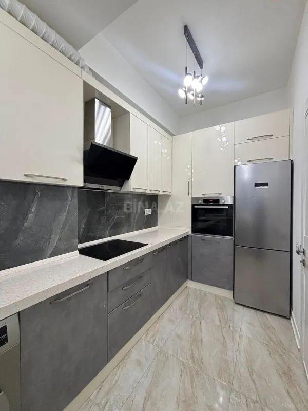 Satılır 3 otaqlı mənzil 97 m²