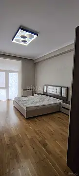Satılır 3 otaqlı mənzil 97 m²