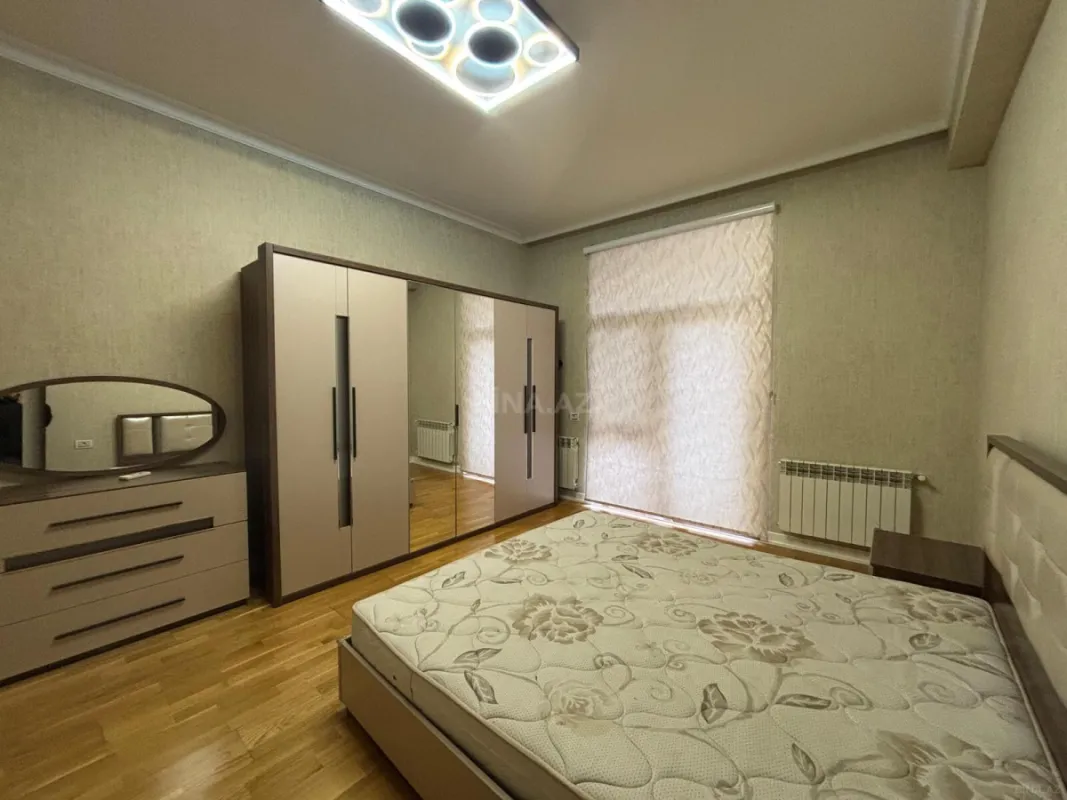 Satılır 3 otaqlı mənzil 97 m²