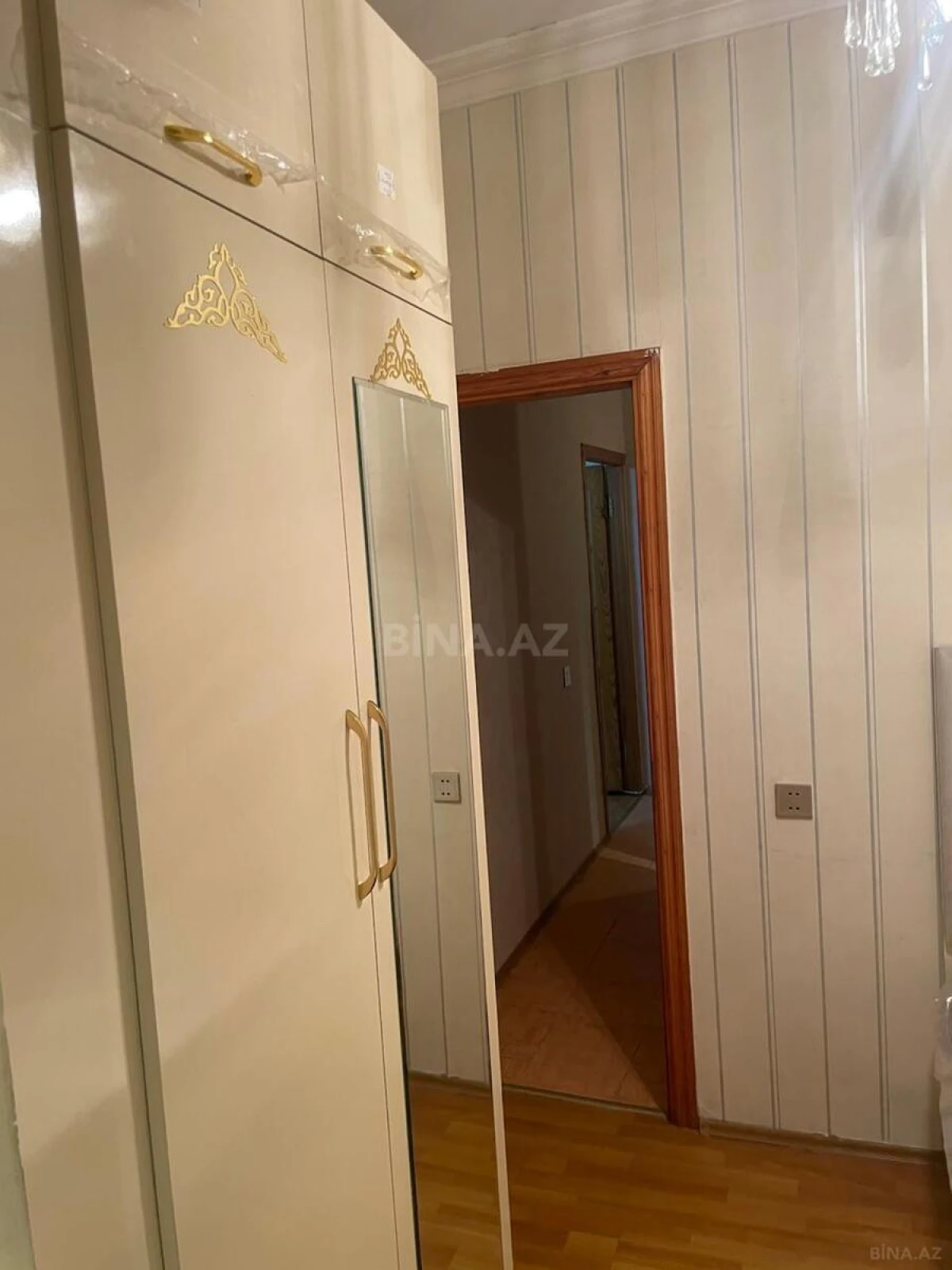Kirayə verilir 2 otaqlı mənzil 45 m²