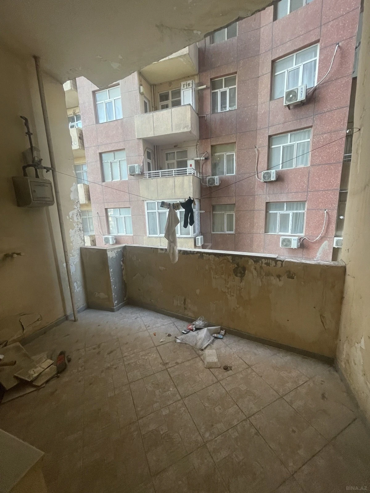 Kirayə verilir 2 otaqlı mənzil 100 m²