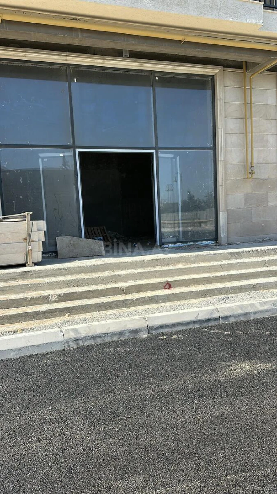 Kirayə verilir obyekt 42 m²