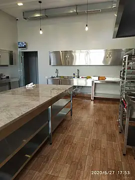 Kirayə verilir obyekt 200 m² — Bakı, 9-cu mikrorayon 200.00 m²