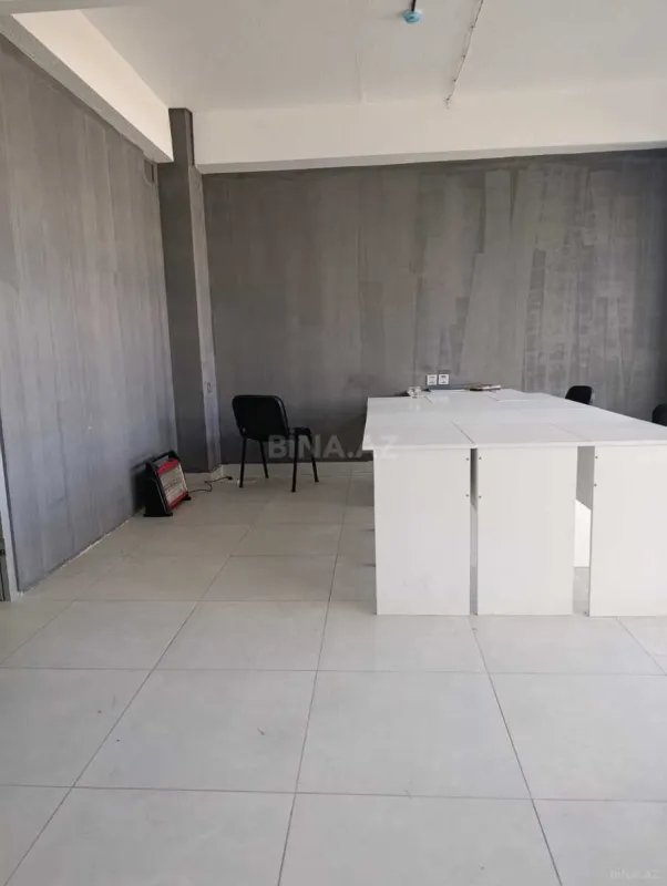 Kirayə verilir 7 otaqlı mənzil 185 m²