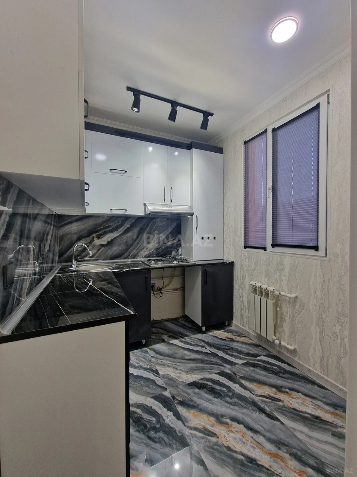 Satılır 2 otaqlı mənzil 45 m²