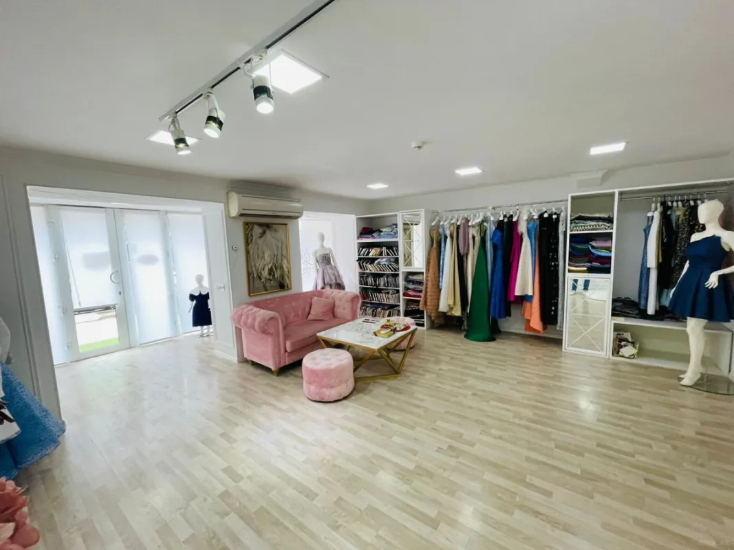 Kirayə verilir obyekt 120 m²