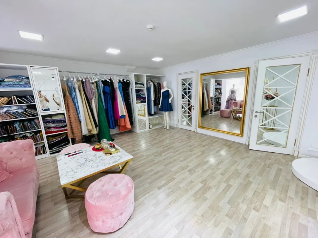 Kirayə verilir obyekt 120 m²