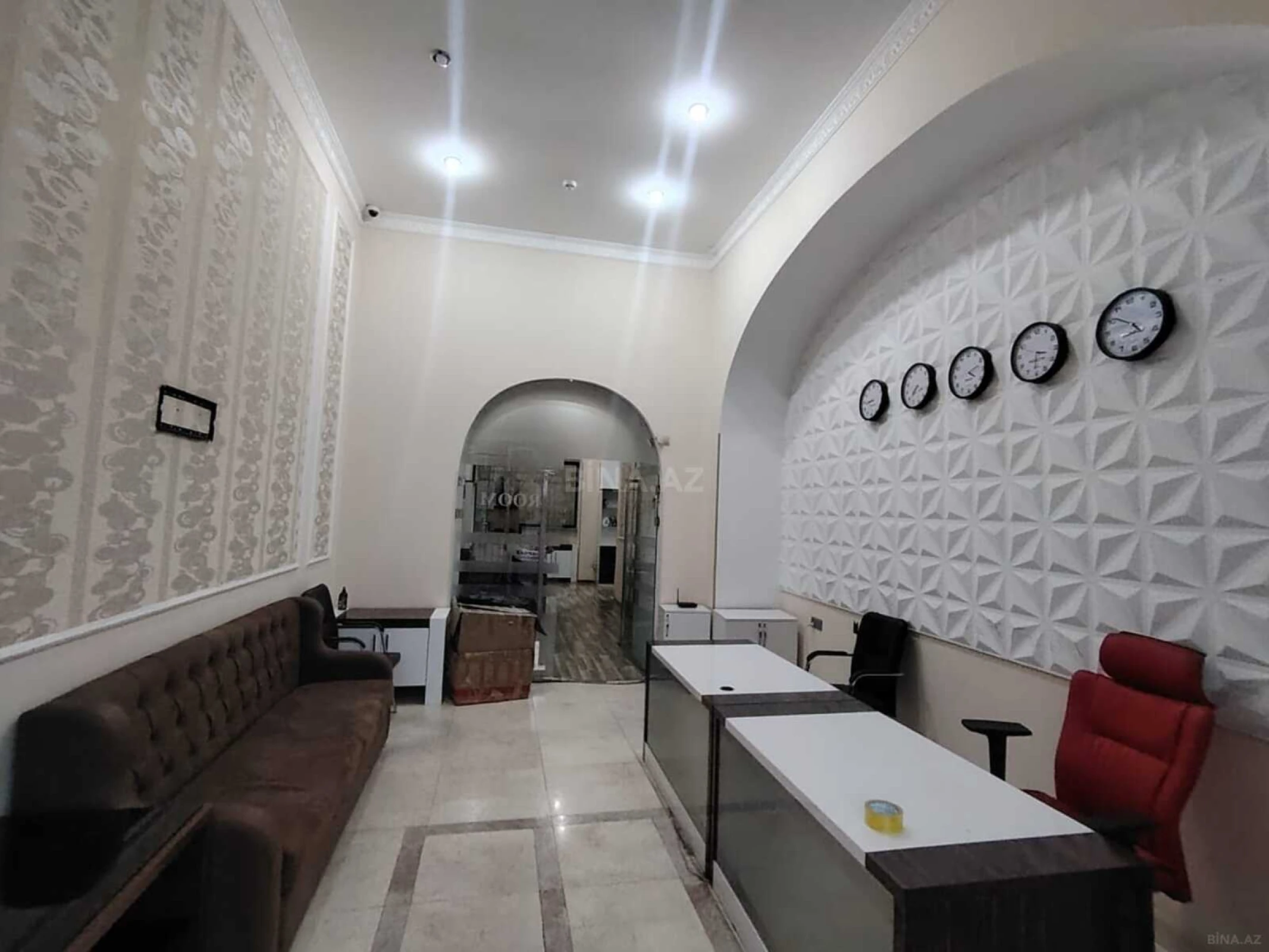 Kirayə verilir 4 otaqlı ofis 130 m²