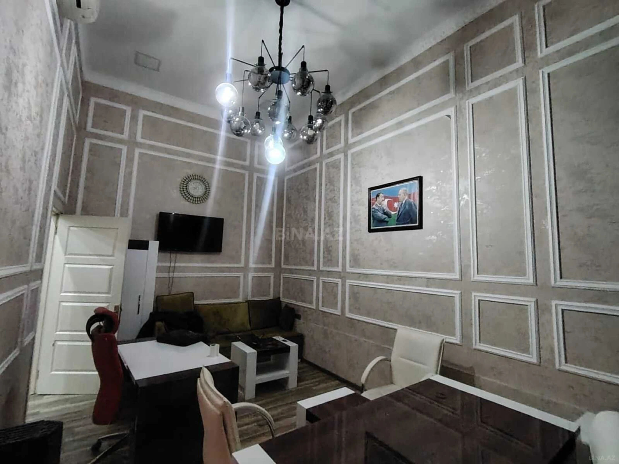 Kirayə verilir 4 otaqlı ofis 130 m²