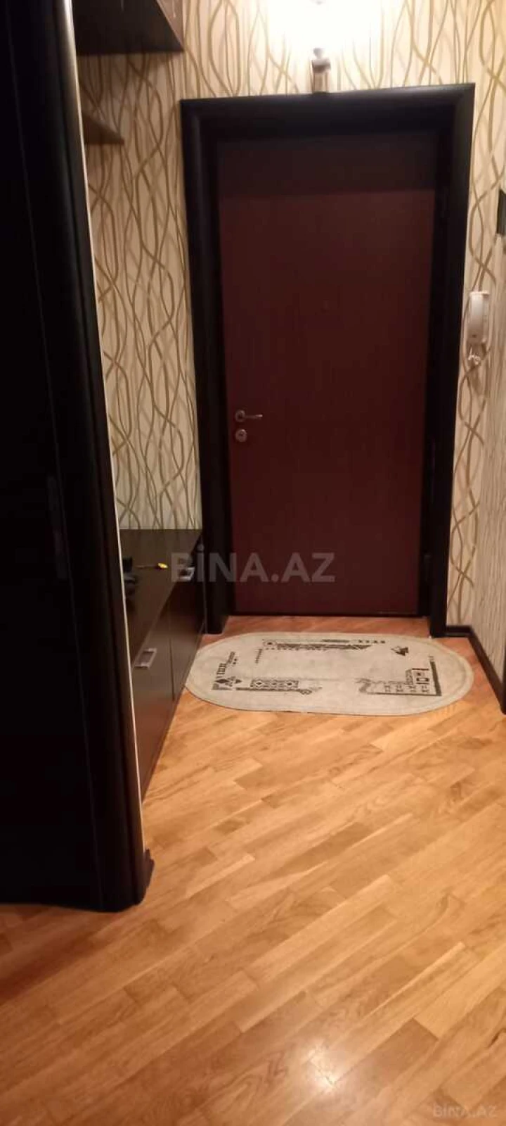Kirayə verilir 2 otaqlı mənzil 95 m²