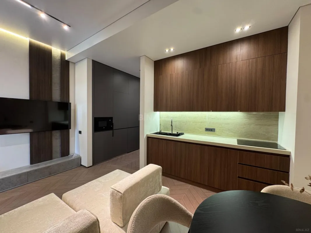Satılır 1 otaqlı mənzil 56 m²
