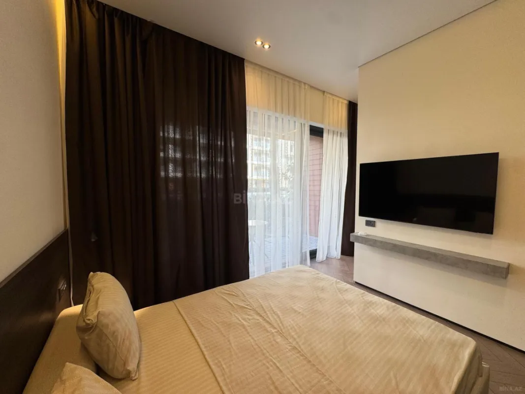 Satılır 1 otaqlı mənzil 56 m²
