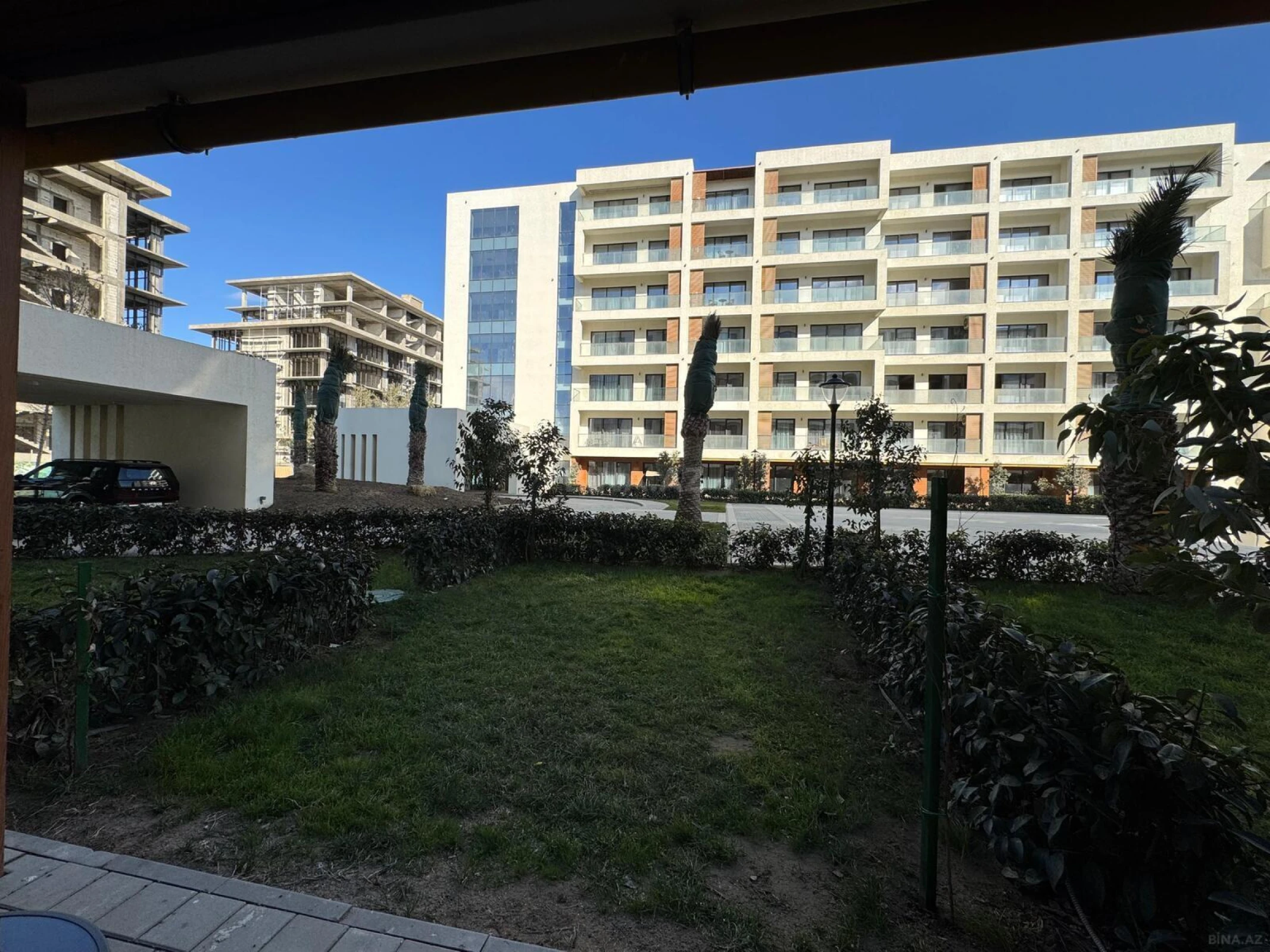 Satılır 1 otaqlı mənzil 56 m²