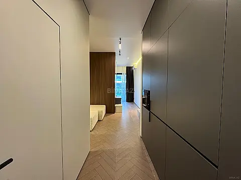 Satılır 1 otaqlı mənzil 56 m²