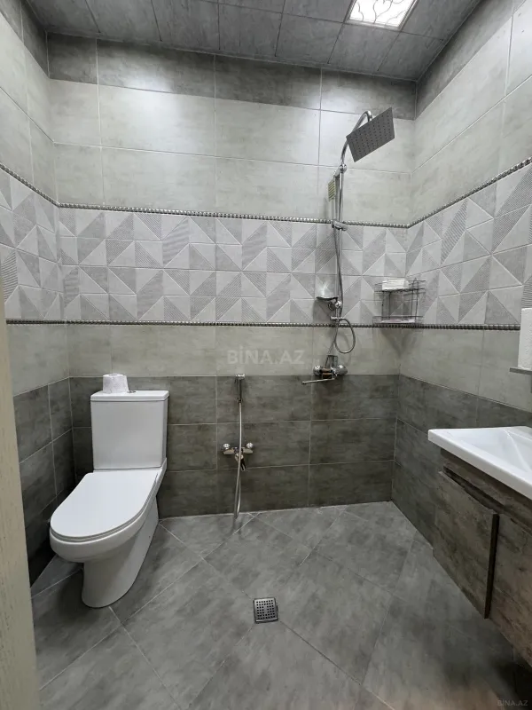 Kirayə verilir 3 otaqlı mənzil 148 m²