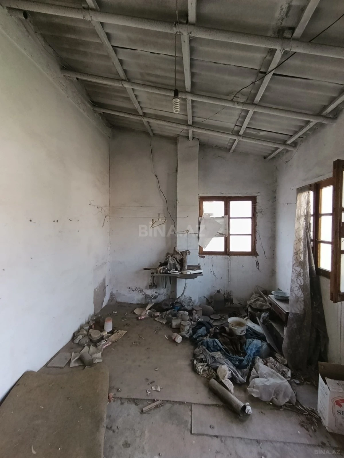 Satılır 4 otaqlı həyət evi 180 m²