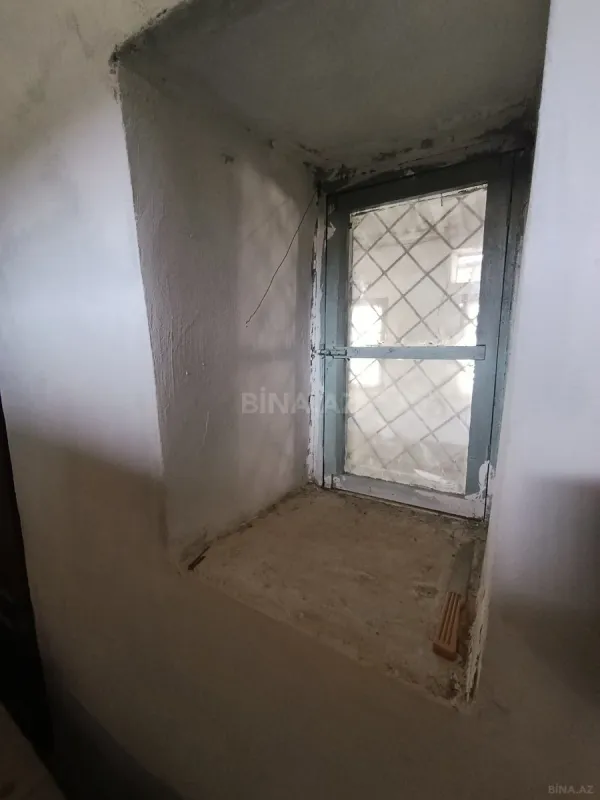 Satılır 4 otaqlı həyət evi 180 m²