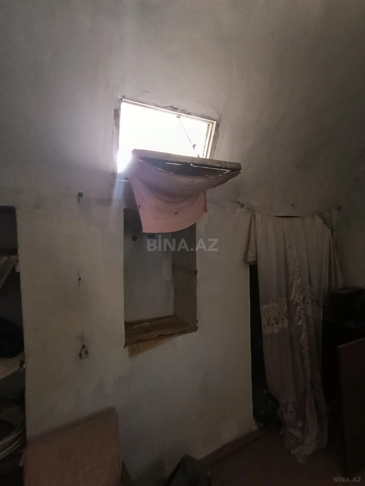 Satılır 4 otaqlı həyət evi 180 m²