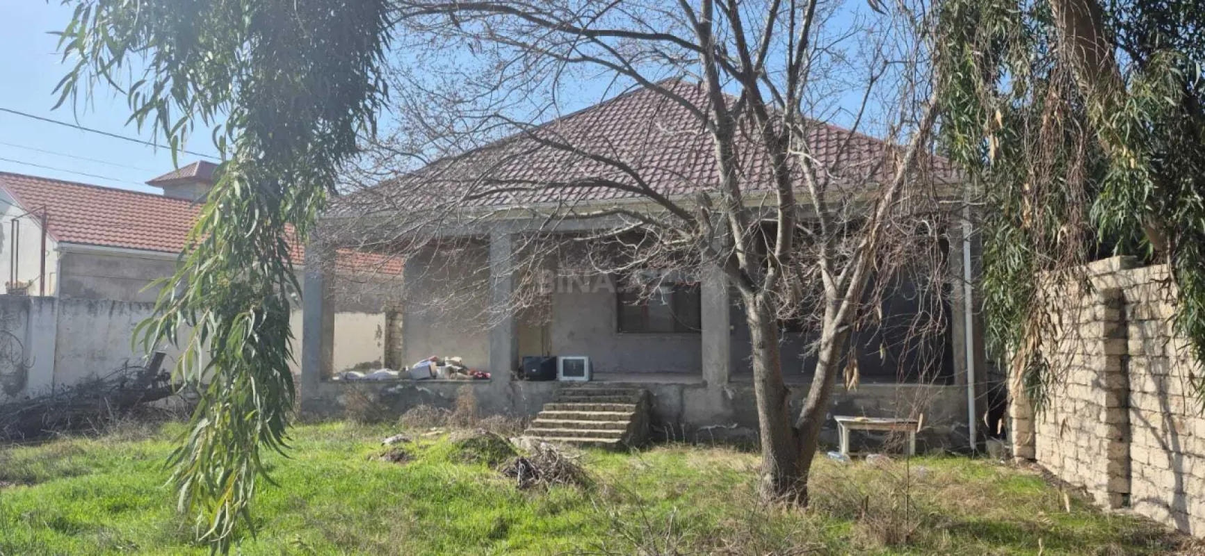 Satılır 4 otaqlı həyət evi 180 m²