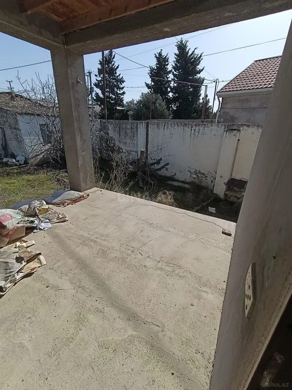 Satılır 4 otaqlı həyət evi 180 m²