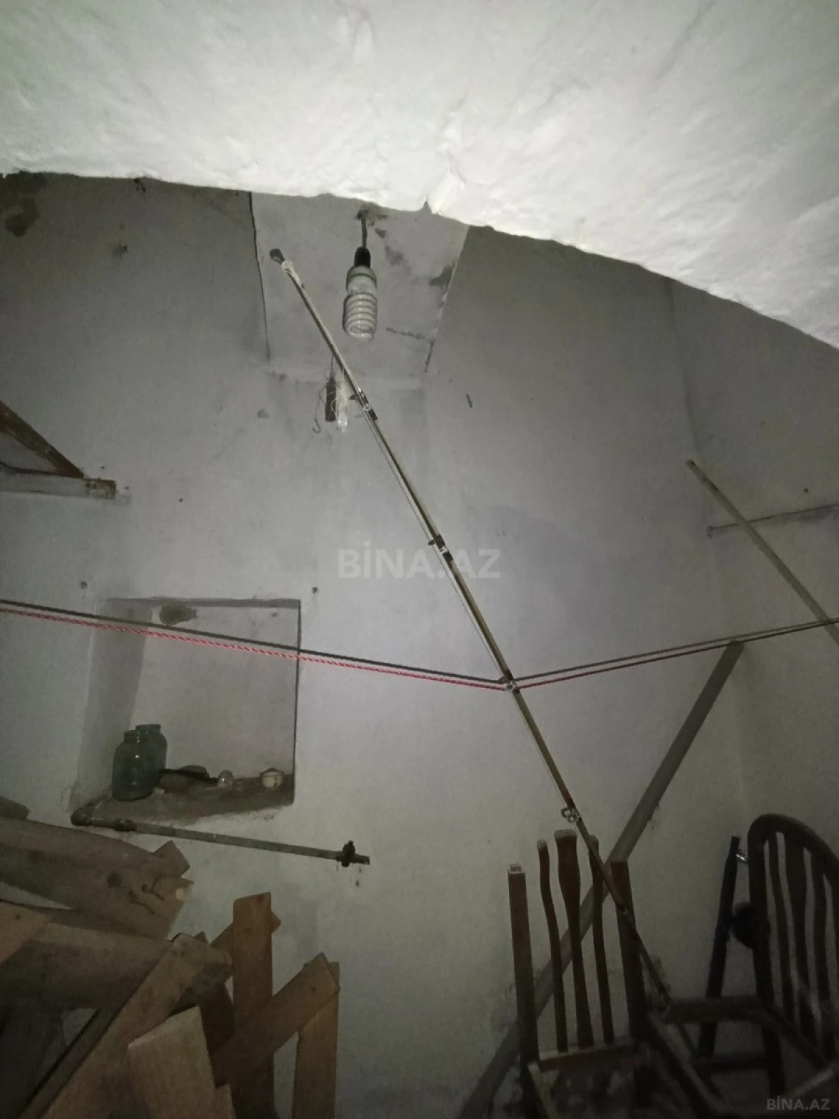 Satılır 4 otaqlı həyət evi 180 m²