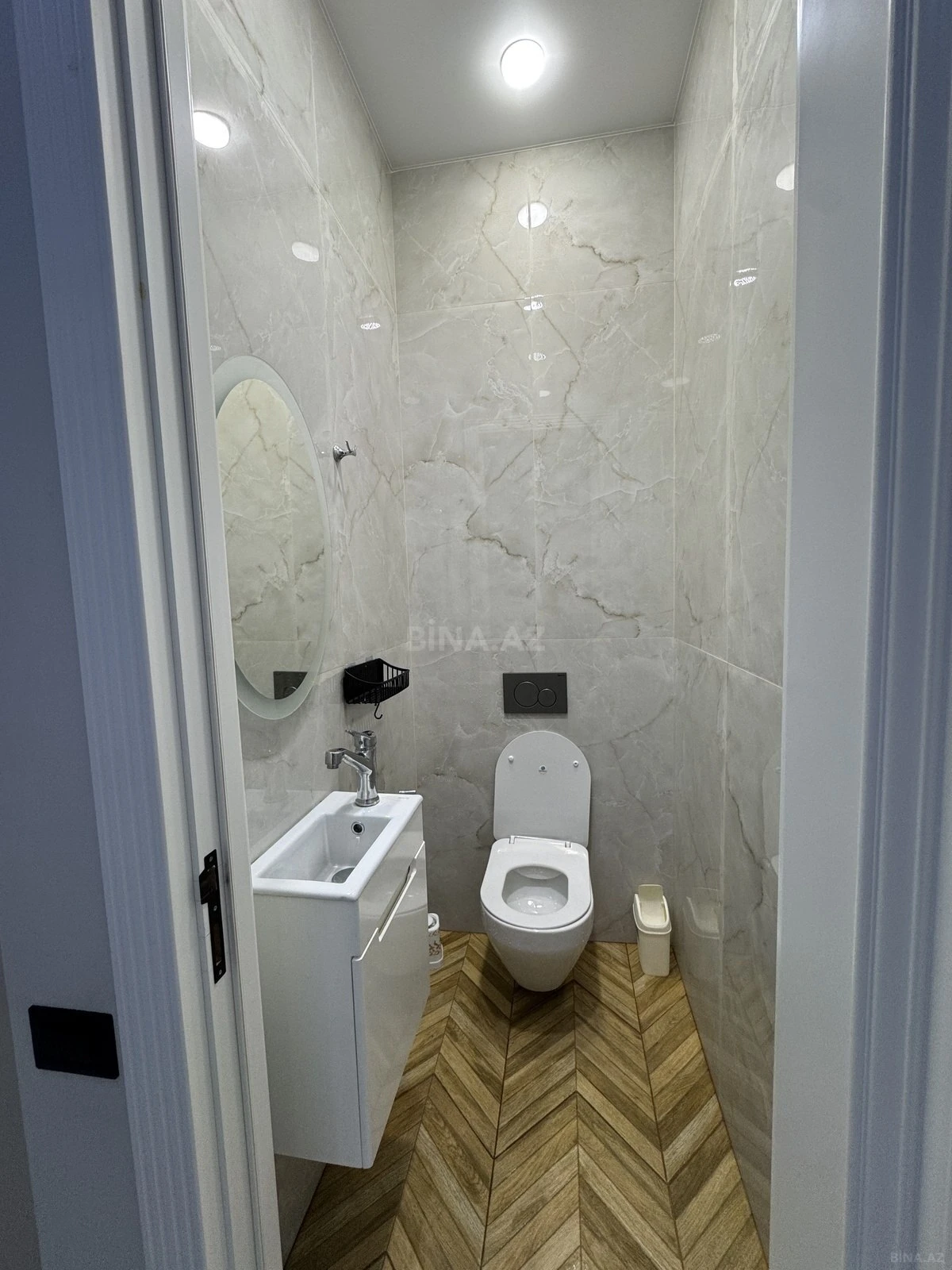 Satılır 4 otaqlı mənzil 124 m²