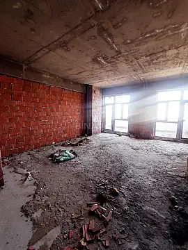 Satılır 3 otaqlı mənzil 118 m²