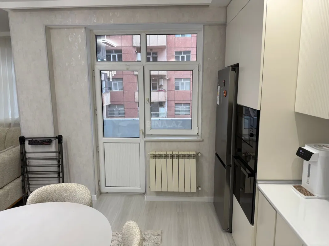 Satılır 2 otaqlı mənzil 70 m²