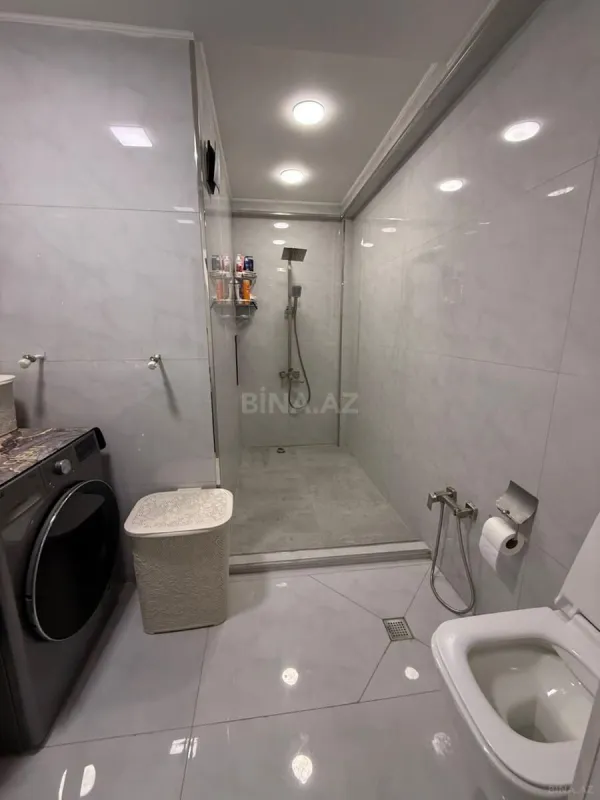 Satılır 2 otaqlı mənzil 70 m²