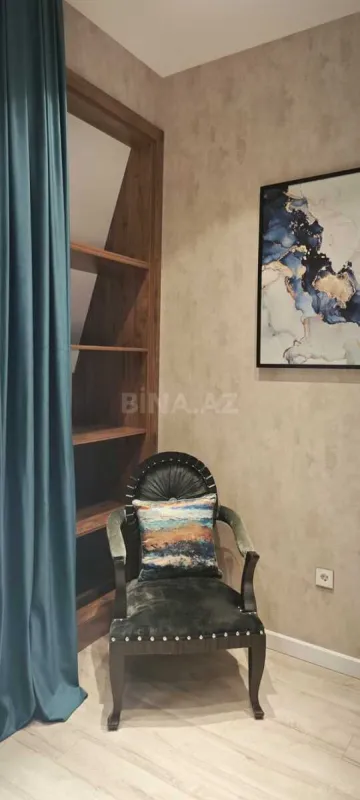 Satılır 3 otaqlı mənzil 115 m²