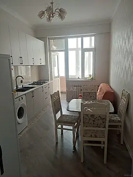 Kirayə verilir 2 otaqlı mənzil 84 m² — Bakı, İnşaatçılar 2 otaq 84.00 m²