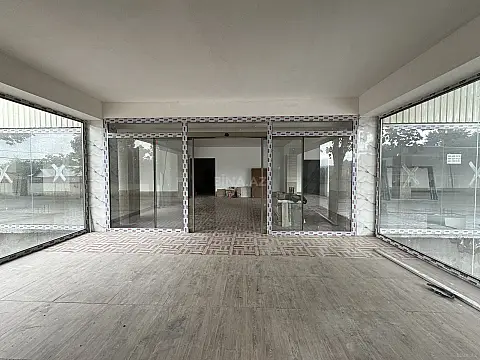 Kirayə verilir obyekt 700 m²