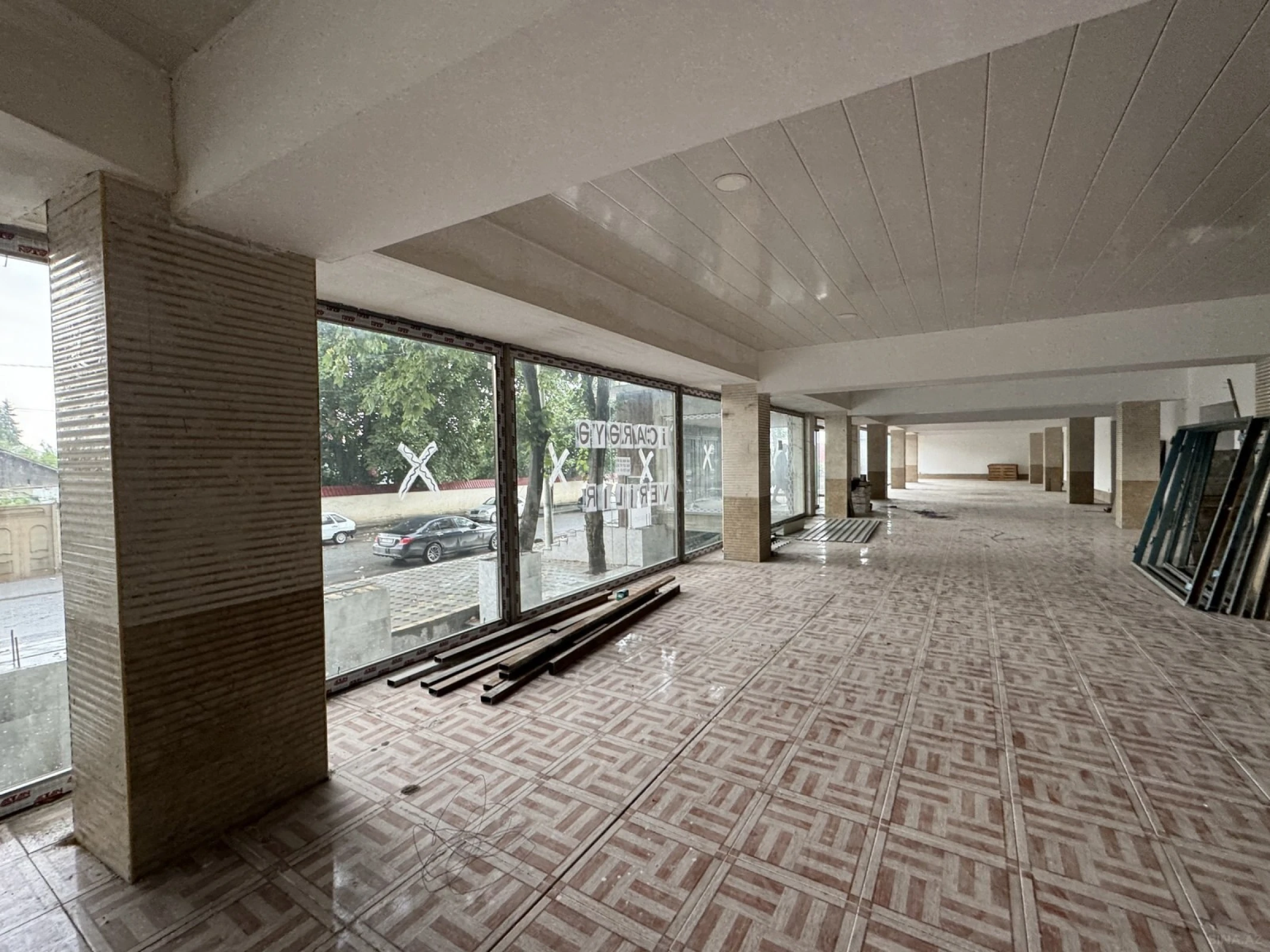 Kirayə verilir obyekt 700 m²