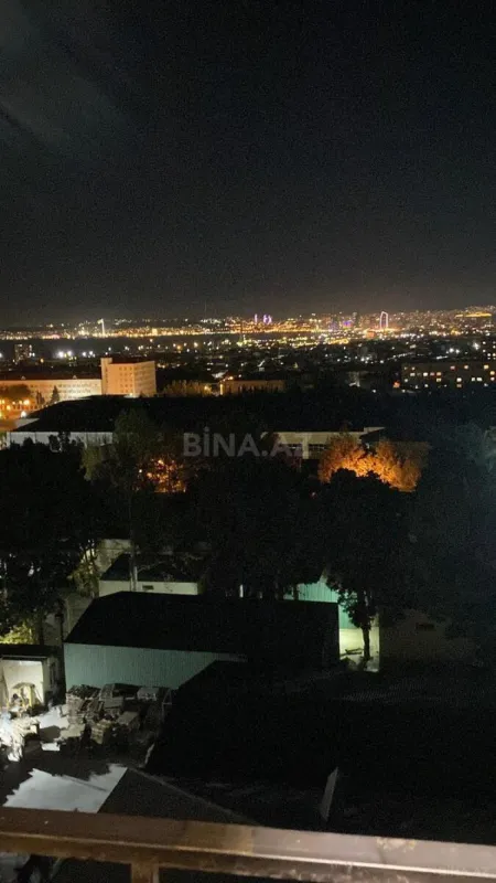 Satılır 3 otaqlı mənzil 122 m²