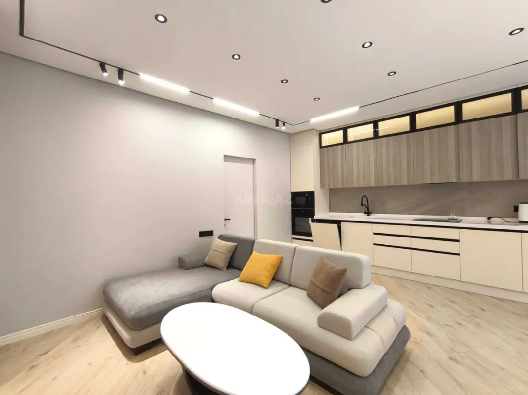 Kirayə verilir 3 otaqlı mənzil 110 m²