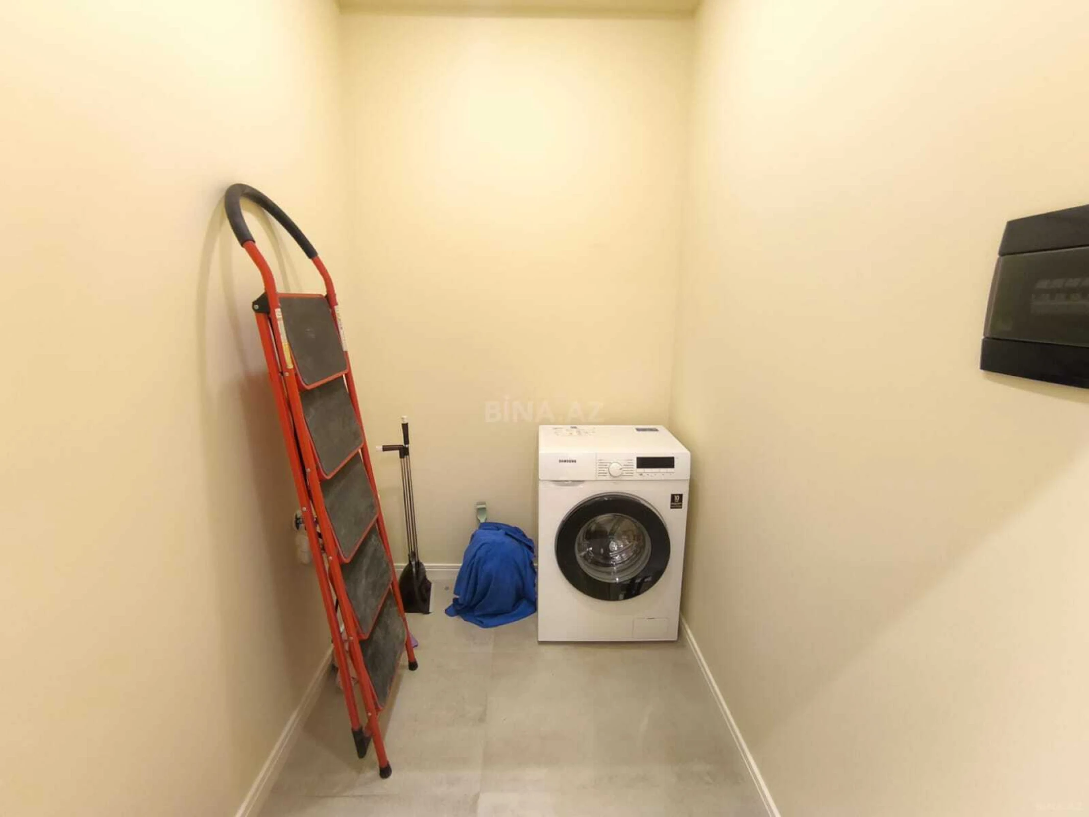 Kirayə verilir 3 otaqlı mənzil 110 m²