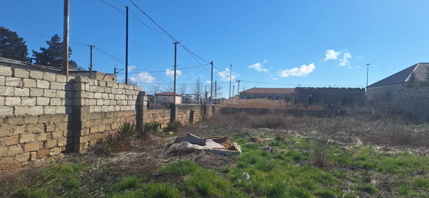 Satılır torpaq sahəsi 12 m²