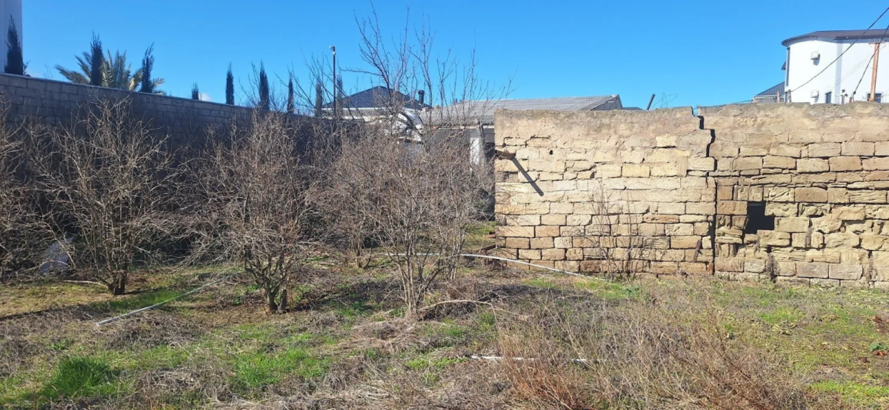 Satılır torpaq sahəsi 12 m²