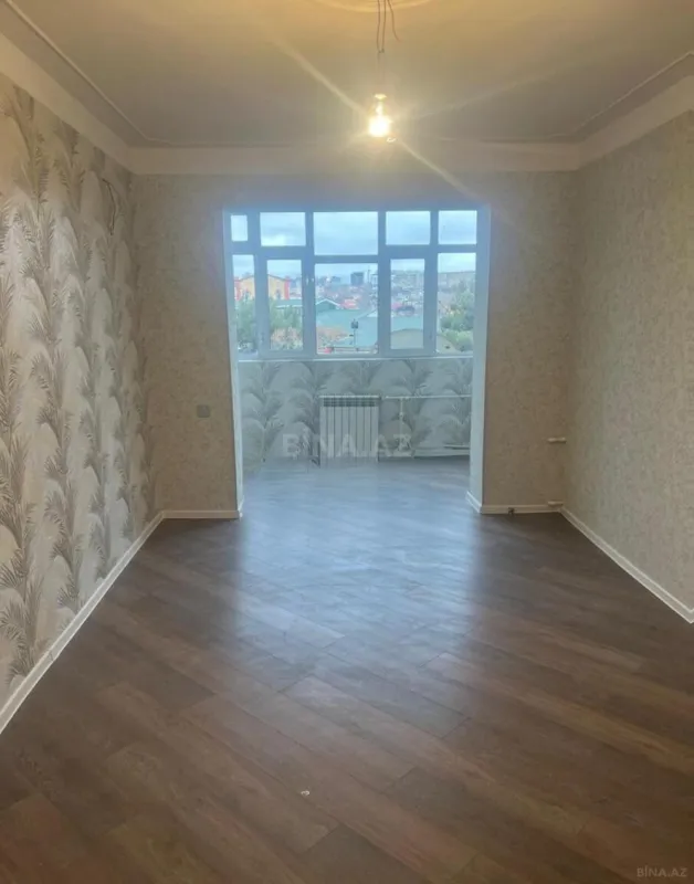 Satılır 4 otaqlı mənzil 73 m²